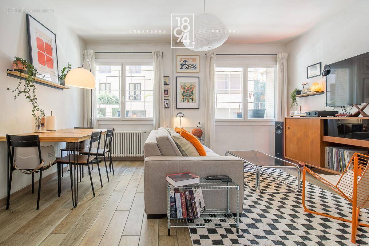 Appartement à MARSEILLE-8E