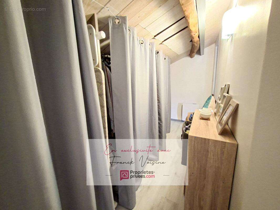A VENDRE en Exclusivité à Saint Paul en Pareds, Maison de 90 m2 avec 3 chambres sur une parcelle de  284 m2, plus jardins et dép - photo 18