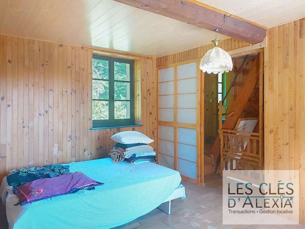 Maison à LES COTES-D'AREY