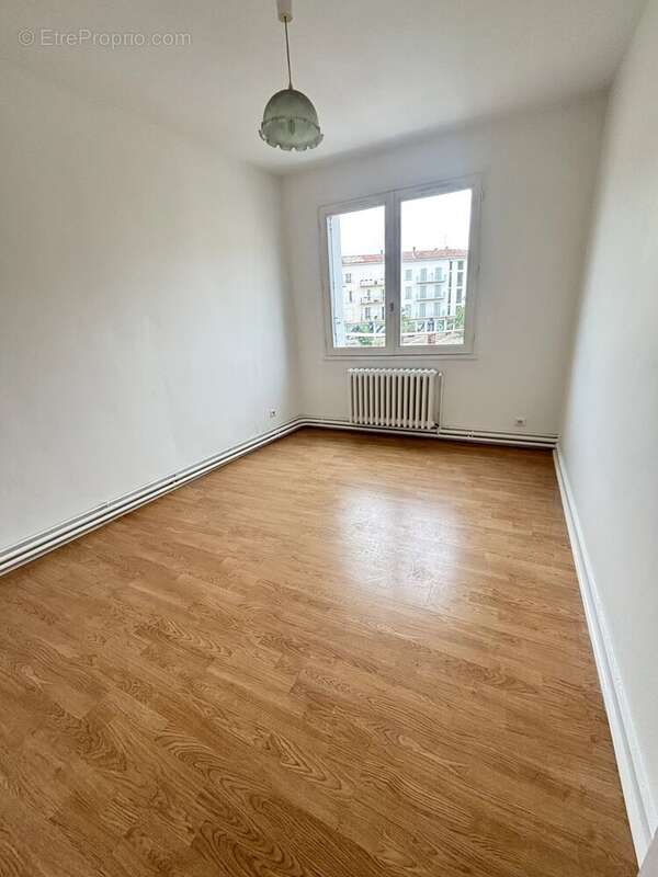 Appartement t2 de 50m²   - centre ville bergerac - photo 3