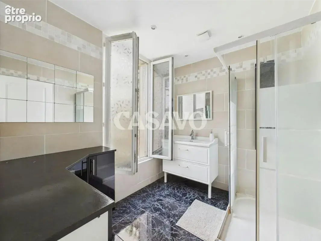 Vente Maison 6 pièces de 152m² - 94200 Ivry-sur-Seine - photo 8