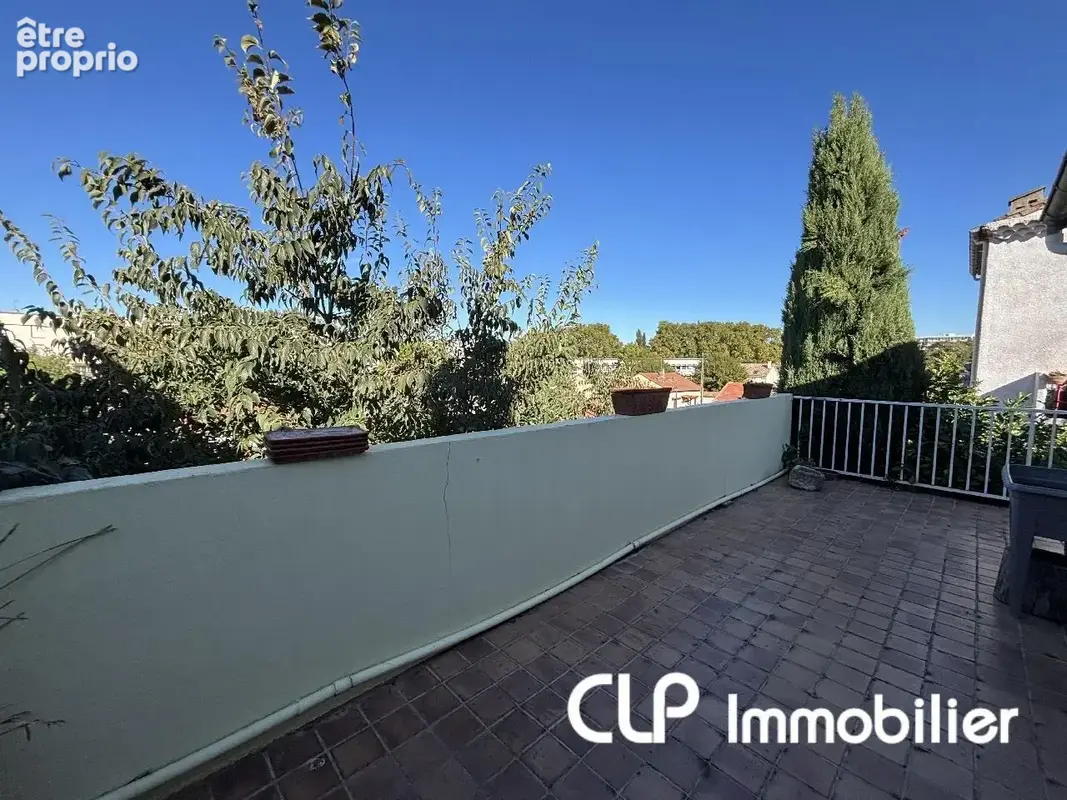 Maison 5 pièces 92 m² à vendre à Montelimar (26200) - photo 2