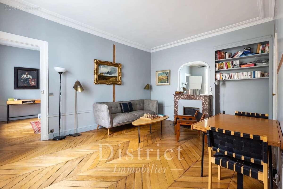 Appartement à PARIS-6E