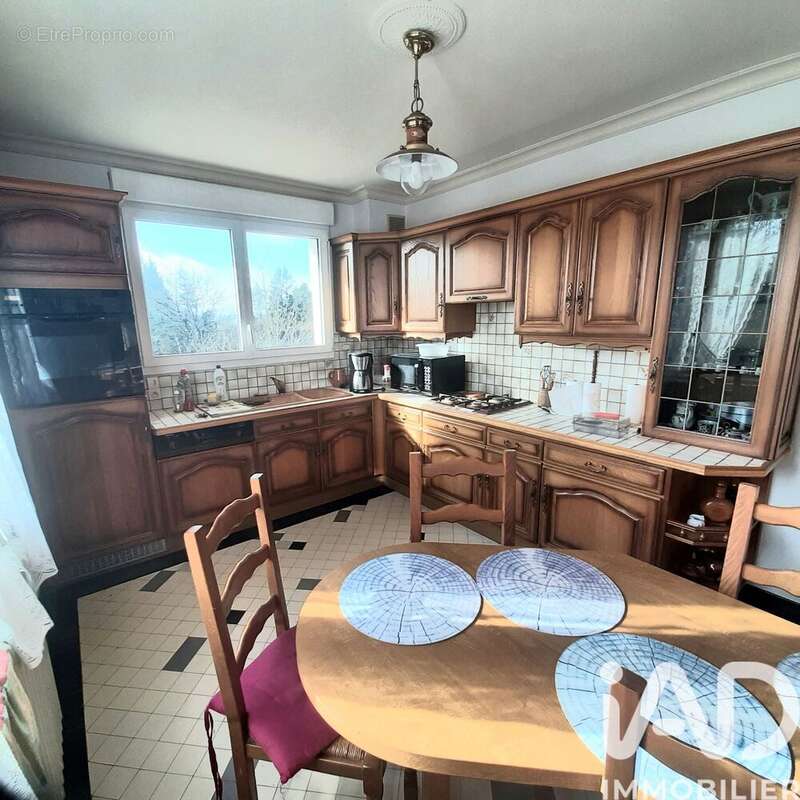 Maison 160 m² à Brennilis  - photo 4