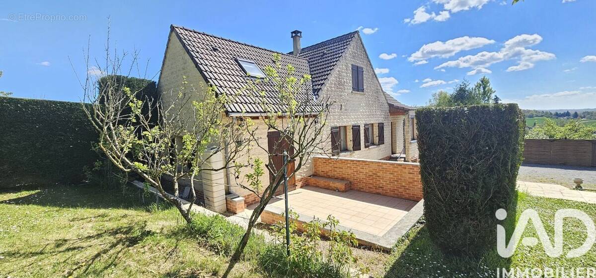 Photo 1 - Maison à BAILLEVAL