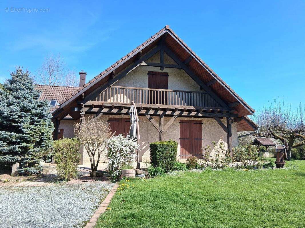 Maison à HERICOURT