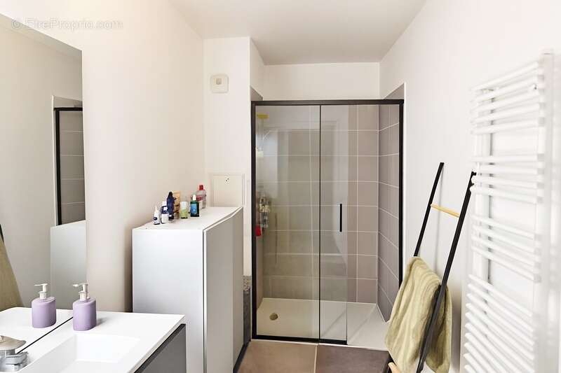 Appartement à COLOMBES