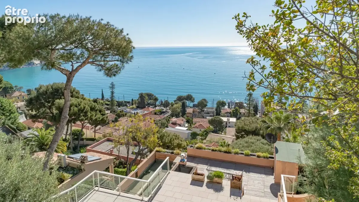 Èze - bord de mer - villa 7 pièces - photo 20
