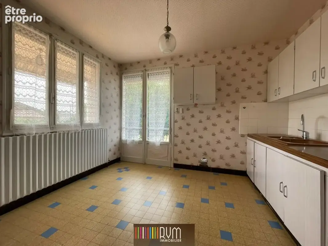 Maison 4 pièces 103 m² à vendre à Villereversure (01250) - photo 7