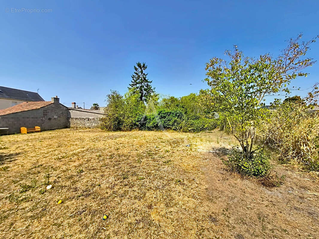 Maison Doue En Anjou 3 pièce(s) 75 m2 - photo 9