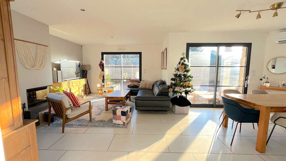 Maison à LE TAILLAN-MEDOC