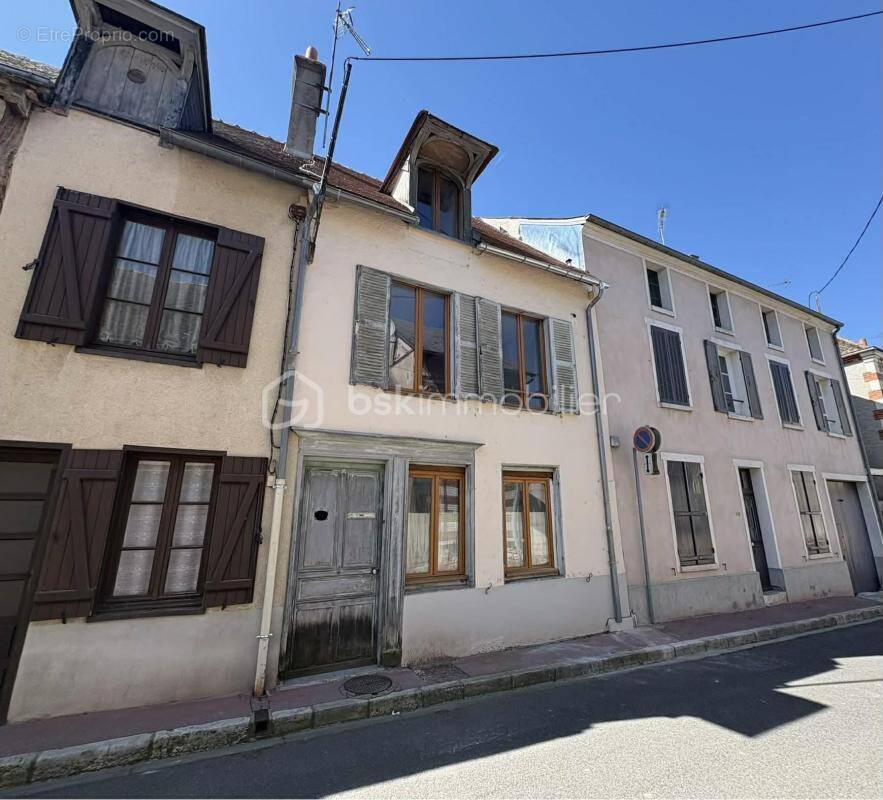 Maison à LADON