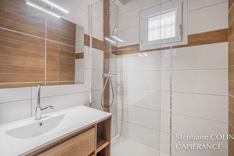 Maison à ECHIROLLES