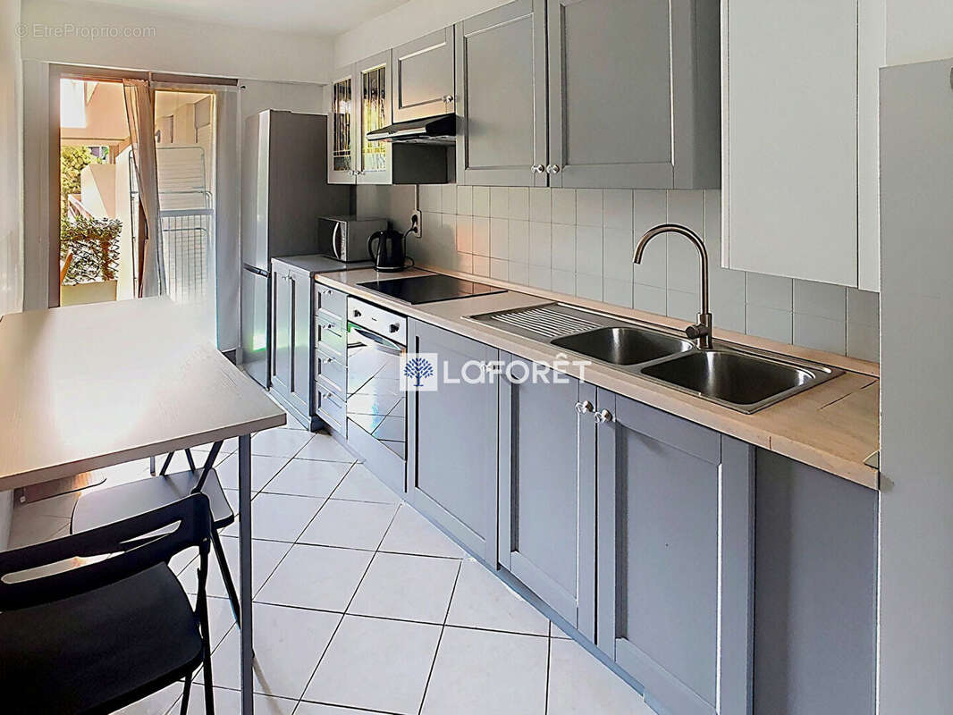 2 pièces 54,70 m² - Menton limitrophe Roquebrune Cap Martin - photo 4
