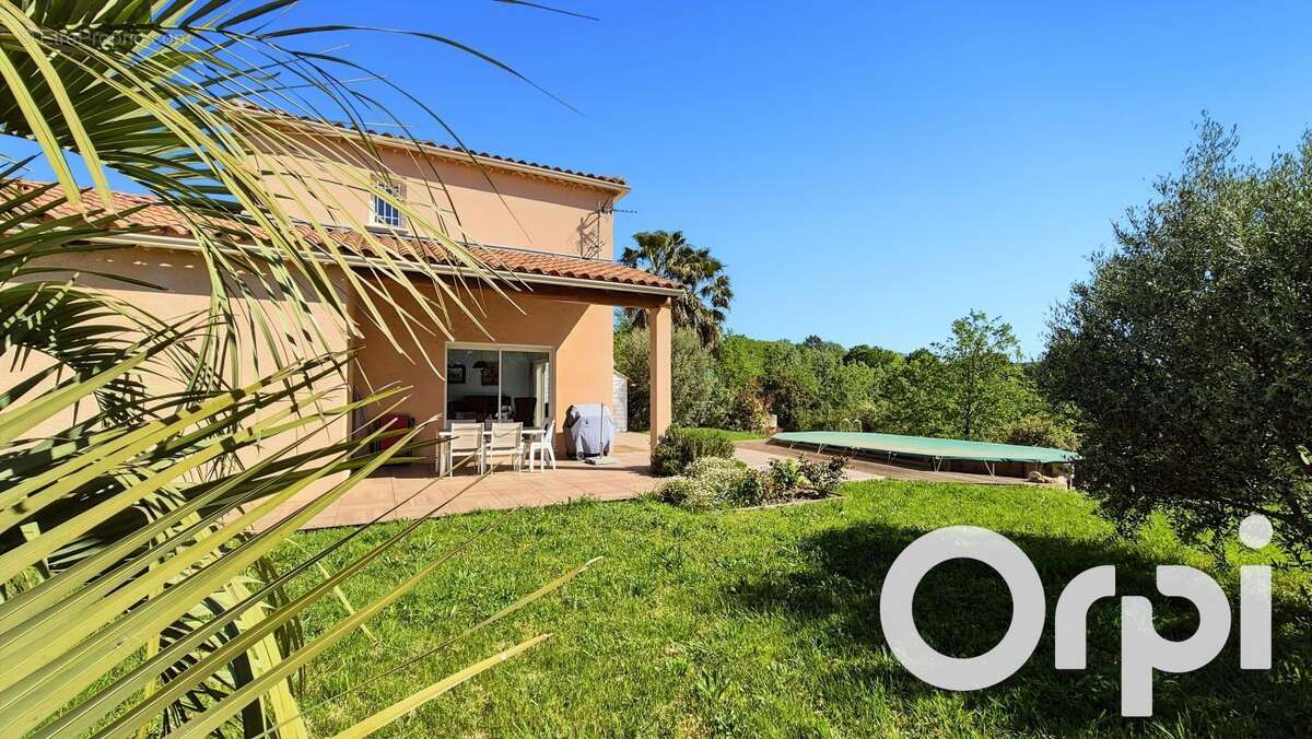 Maison à SAINT-MARTIN-D'ARDECHE