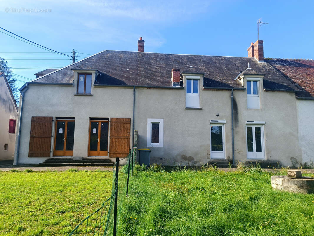 Maison à SANCERGUES