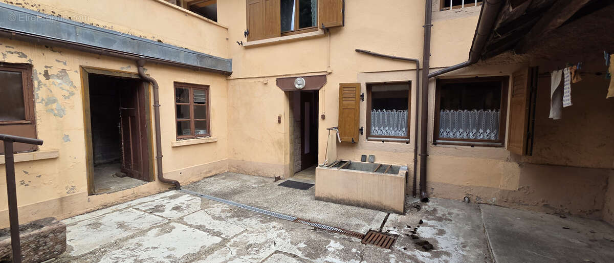 Maison à WISCHES