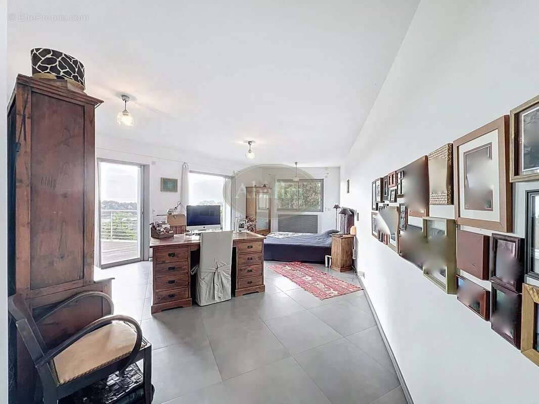 Maison à CAGNES-SUR-MER