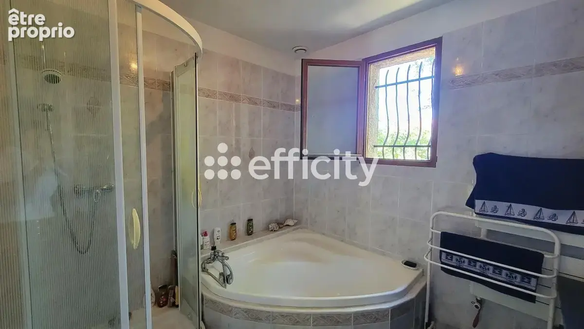 Maison 6 pièces 120 m² à vendre à Montanay (69250) - photo 11