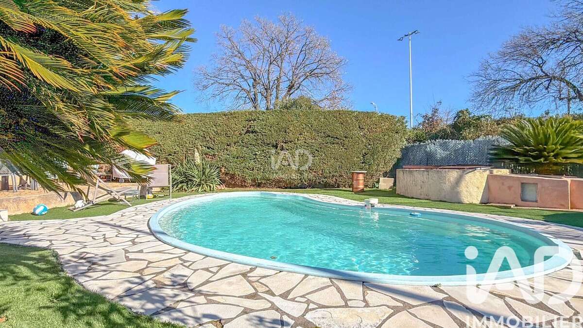 Photo 2 - Maison à FREJUS