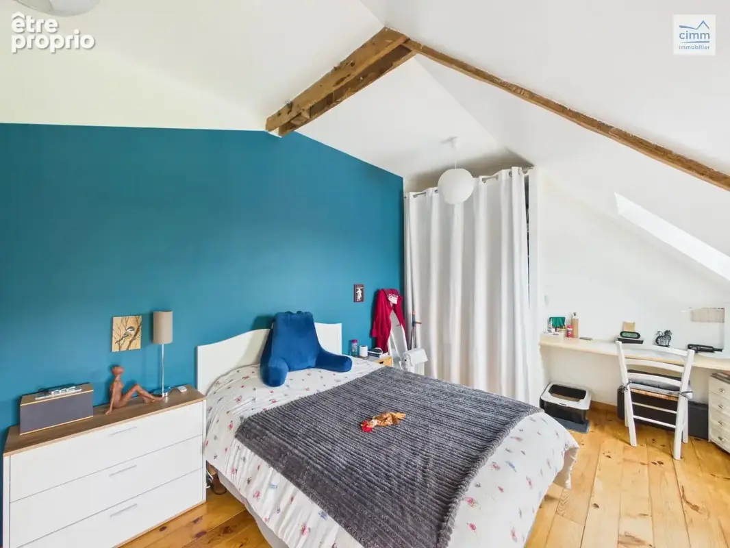 Longère en pierre de 176 m² sur un terrain de 4060 m². - photo 10