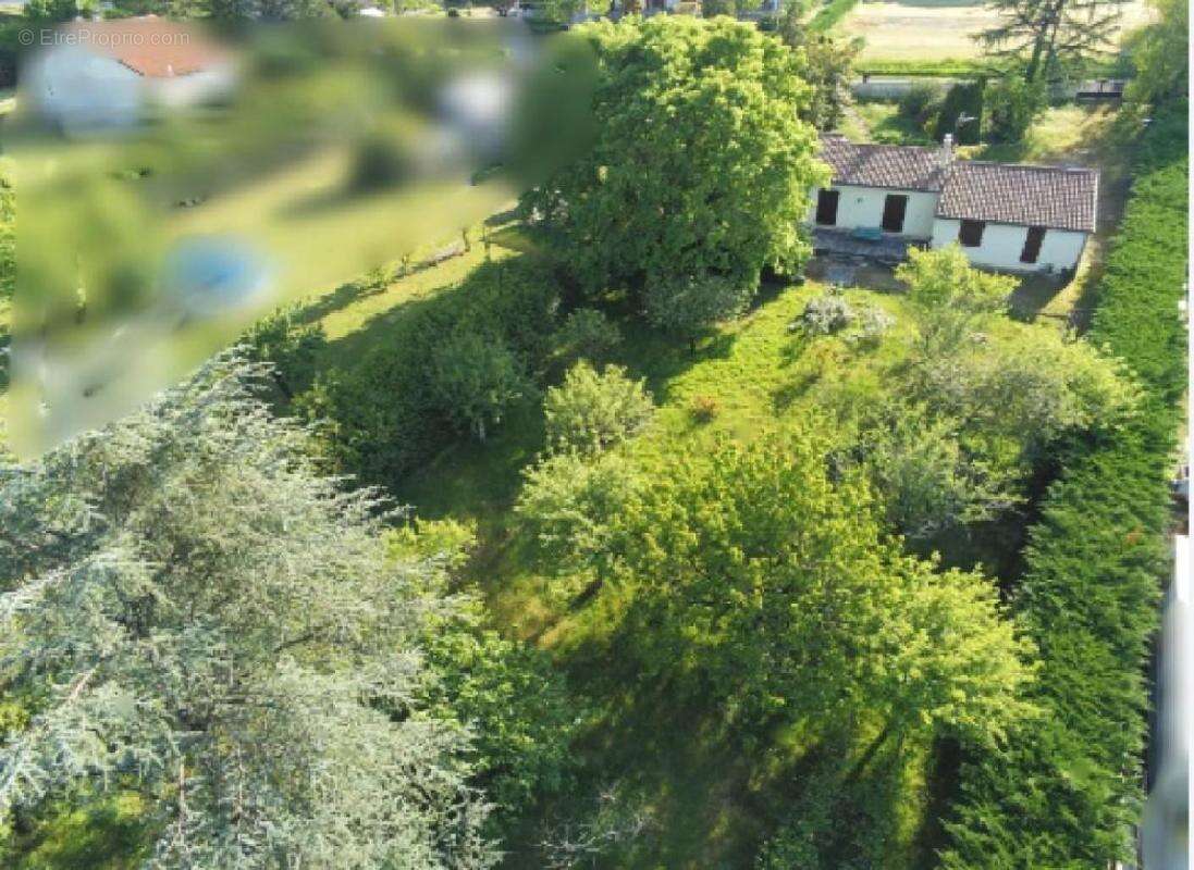 Maison à VERTEUIL-SUR-CHARENTE