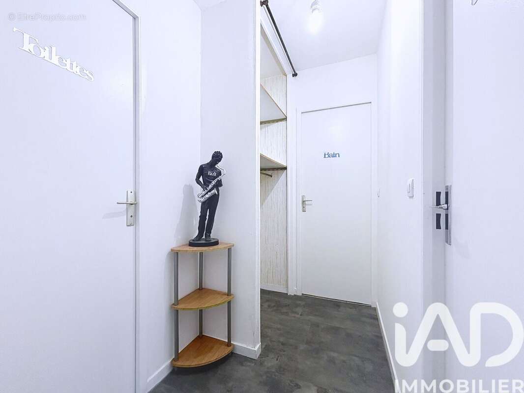 Photo 8 - Appartement à SAINT-OUEN-L'AUMONE