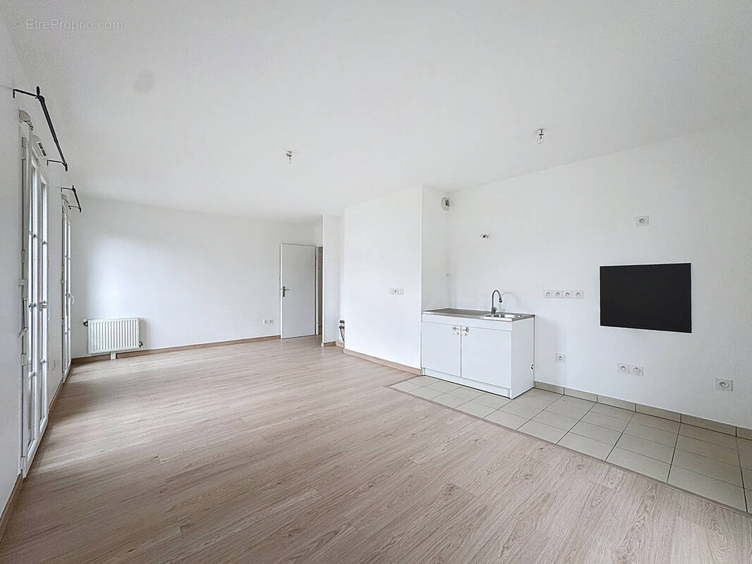 Appartement à SAINT-PIERRE-DU-PERRAY