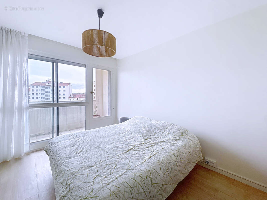 Appartement à LYON-8E