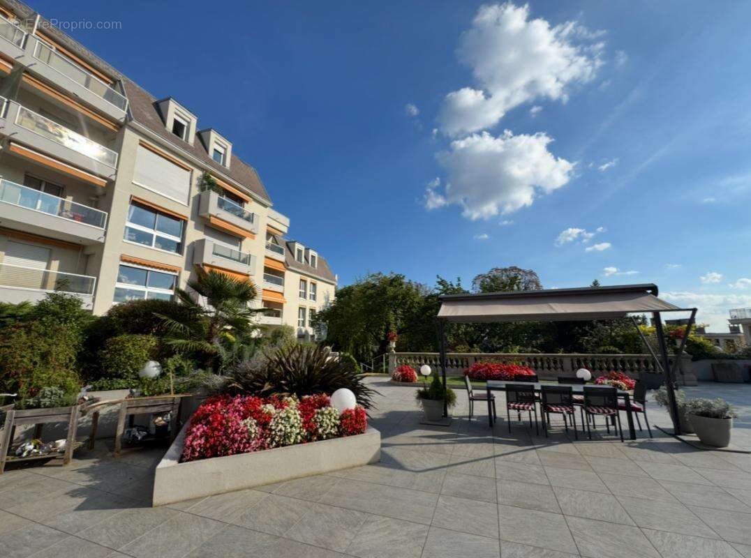 Appartement à NOGENT-SUR-MARNE