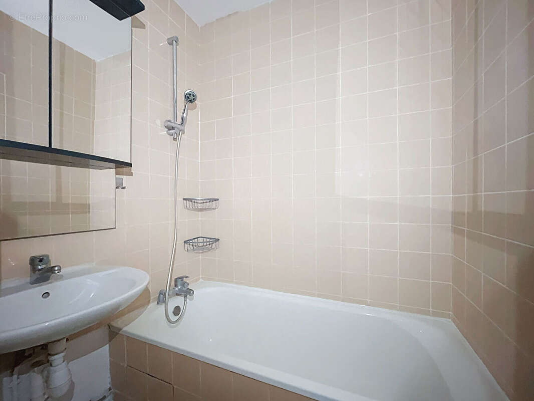 Appartement à CLICHY