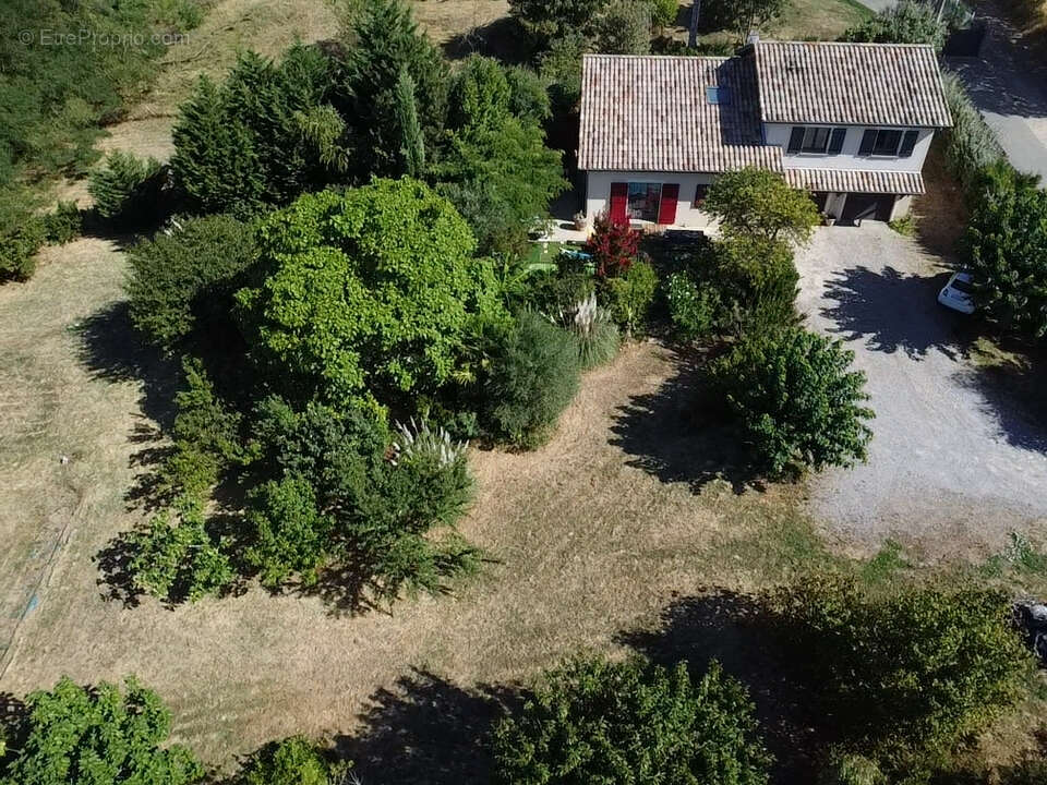 Villa 130 m2 - 3 chambres + double garage - photo 3