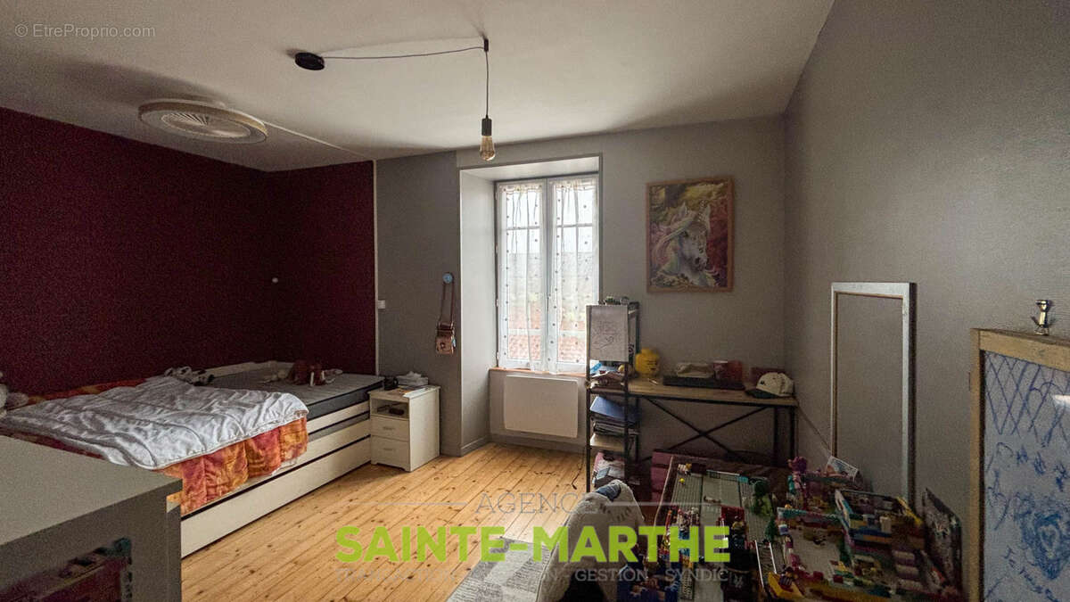 Maison à SAINT-PIERRE-LE-VIEUX