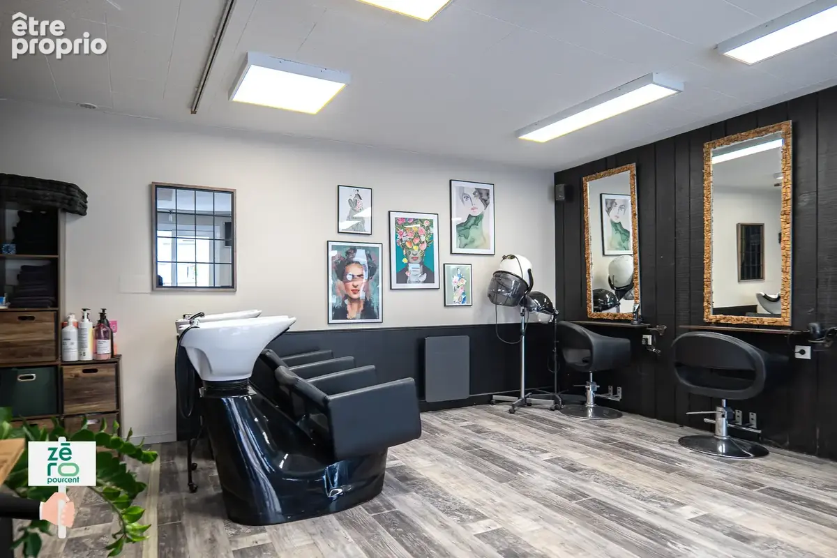 Fonds de commerce salon de coiffure à vendre   l’aiguillon-la-presqu’île   clientèle fidèle depuis plus de 30 - photo 9