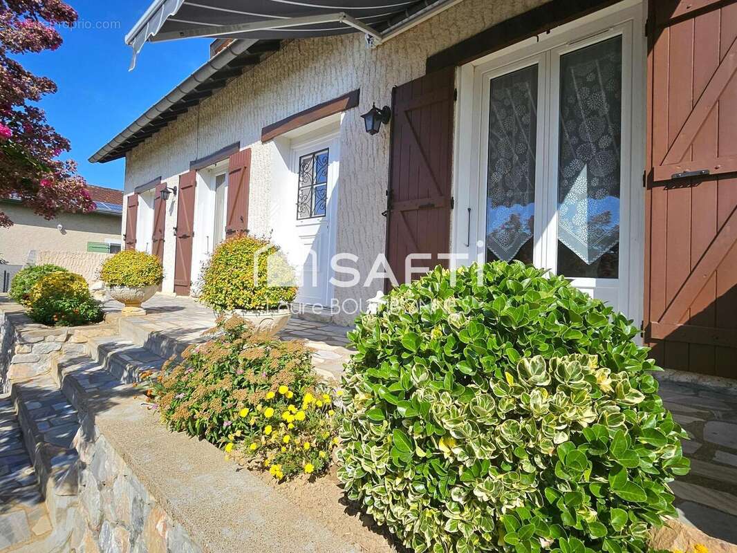 Photo 8 - Maison à SAINT-SULPICE