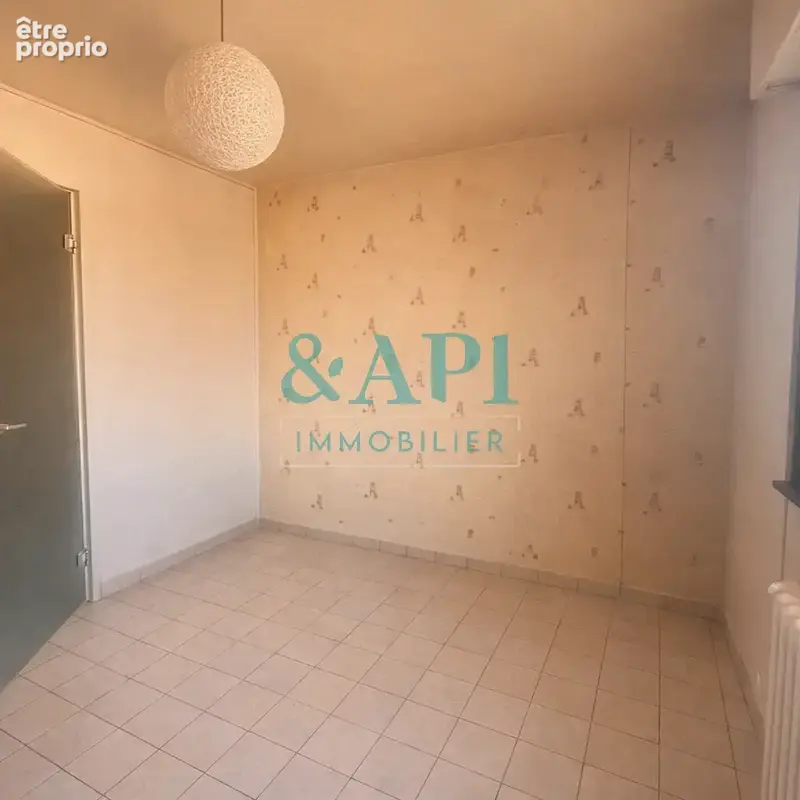 Appartement t2 sur thonon les bain avec balcon - photo 3