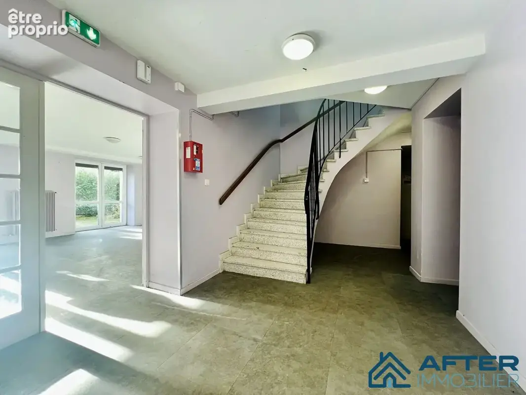 Appartement 243 m² à Angomont  - photo 2