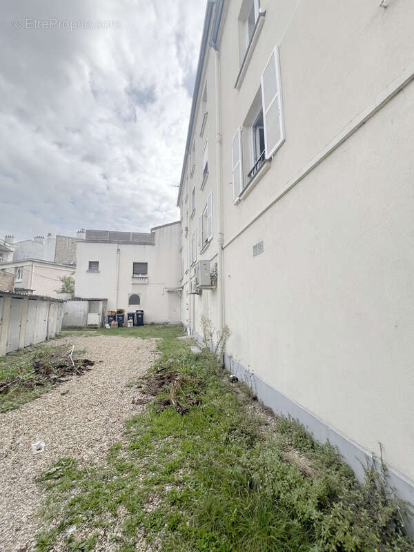 Appartement à SAINT-MAUR-DES-FOSSES