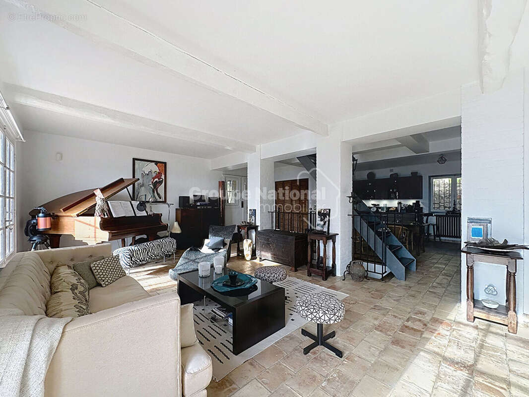 Rare sur le secteur Maison de caractère Le Tignet 4/5pièce(s) 170 m2 - photo 7