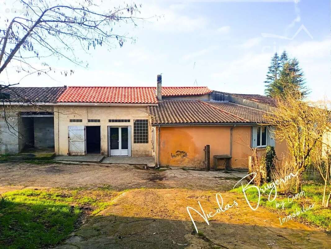 Maison à LE FOUILLOUX