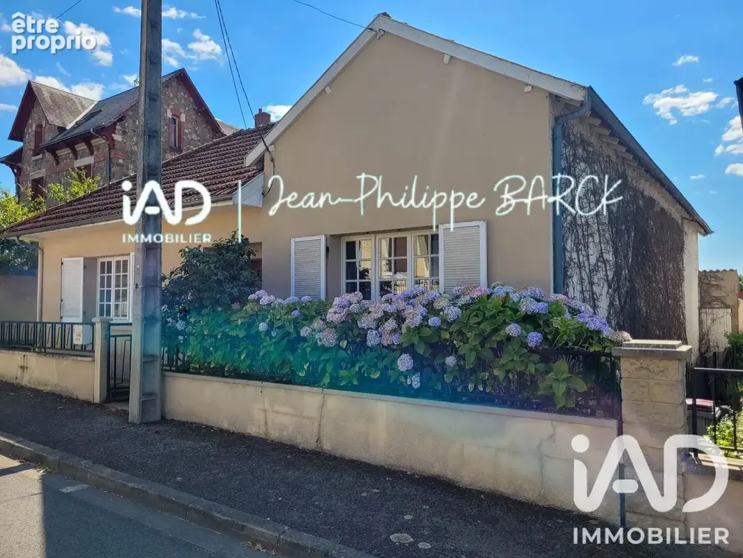 Photo 1 - Maison à COMMENTRY