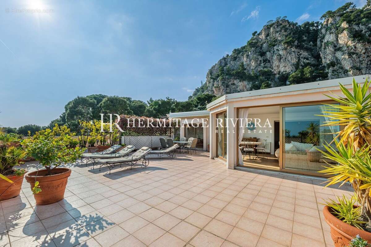 Appartement à CAP-D'AIL