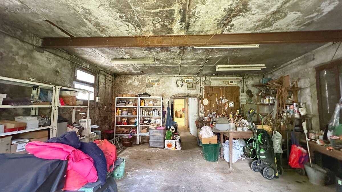 Maison à SAINT-AUPRE