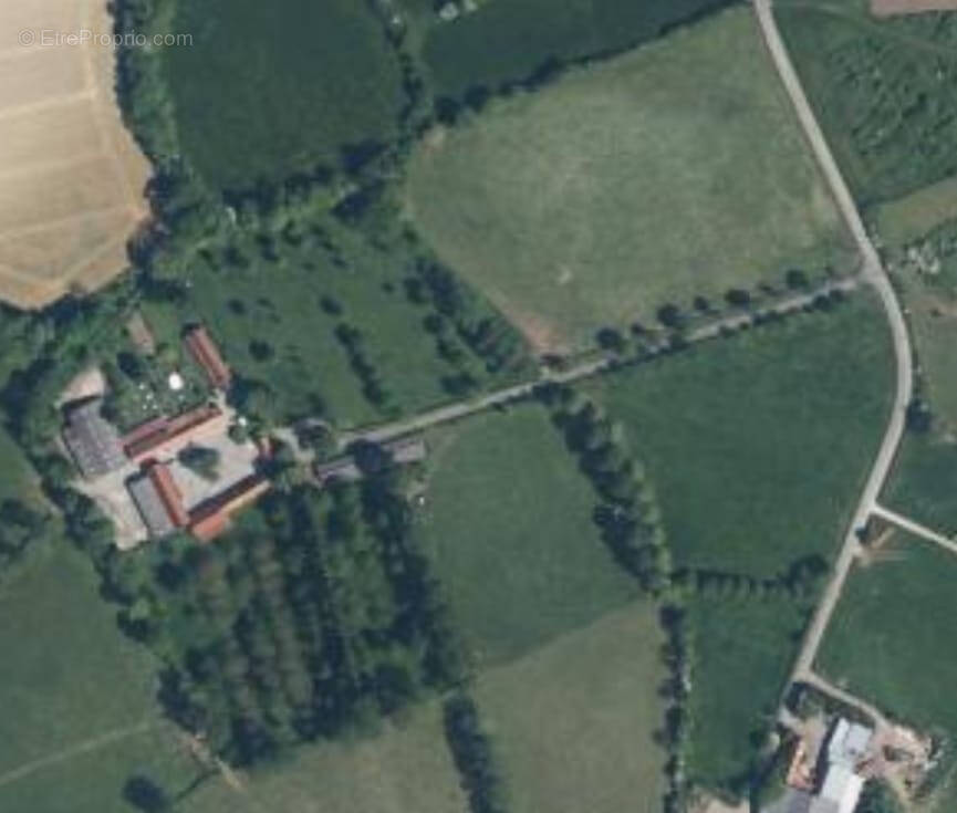 Maison à WIERRE-EFFROY