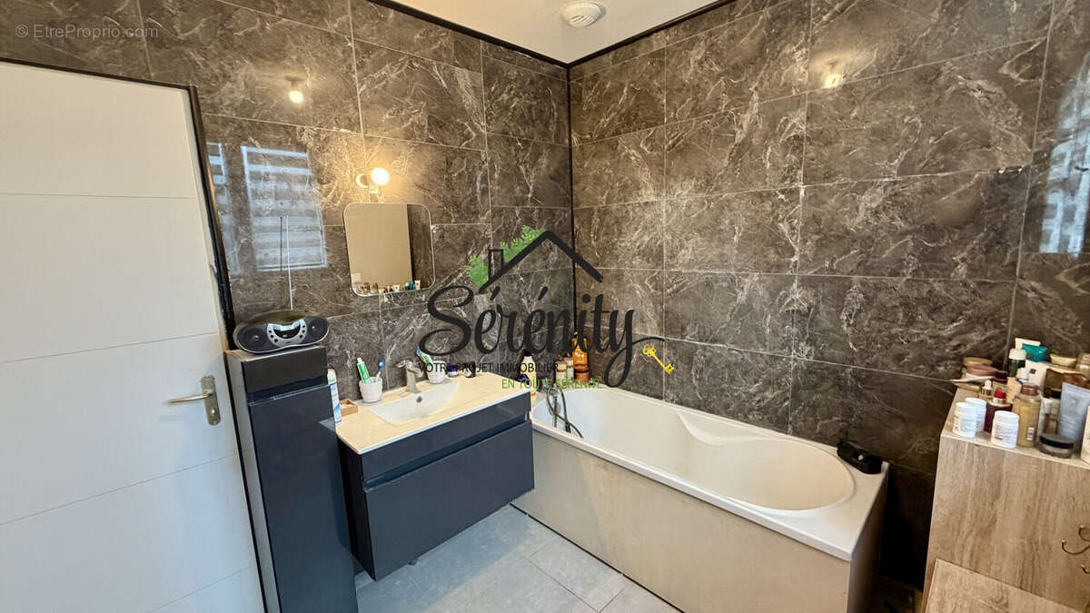 Maison à AVESNES-LE-SEC