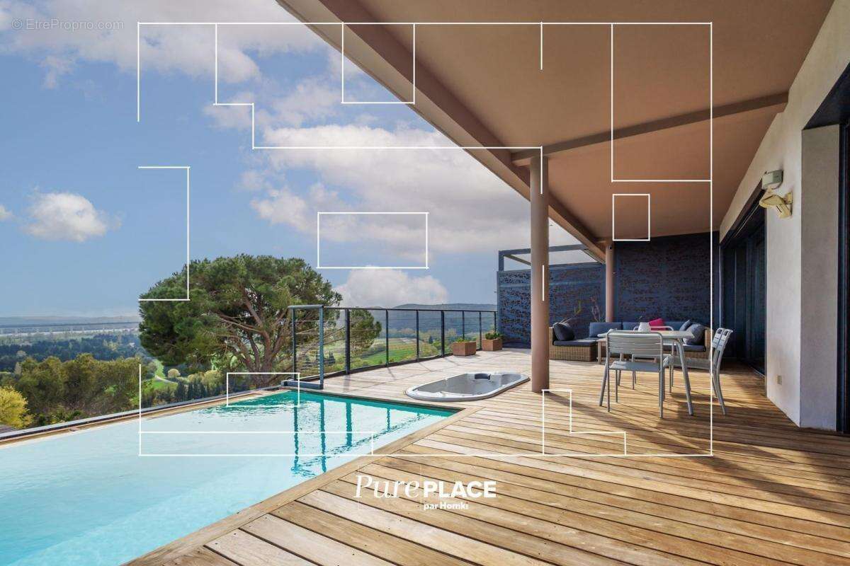 Appartement à LES ANGLES