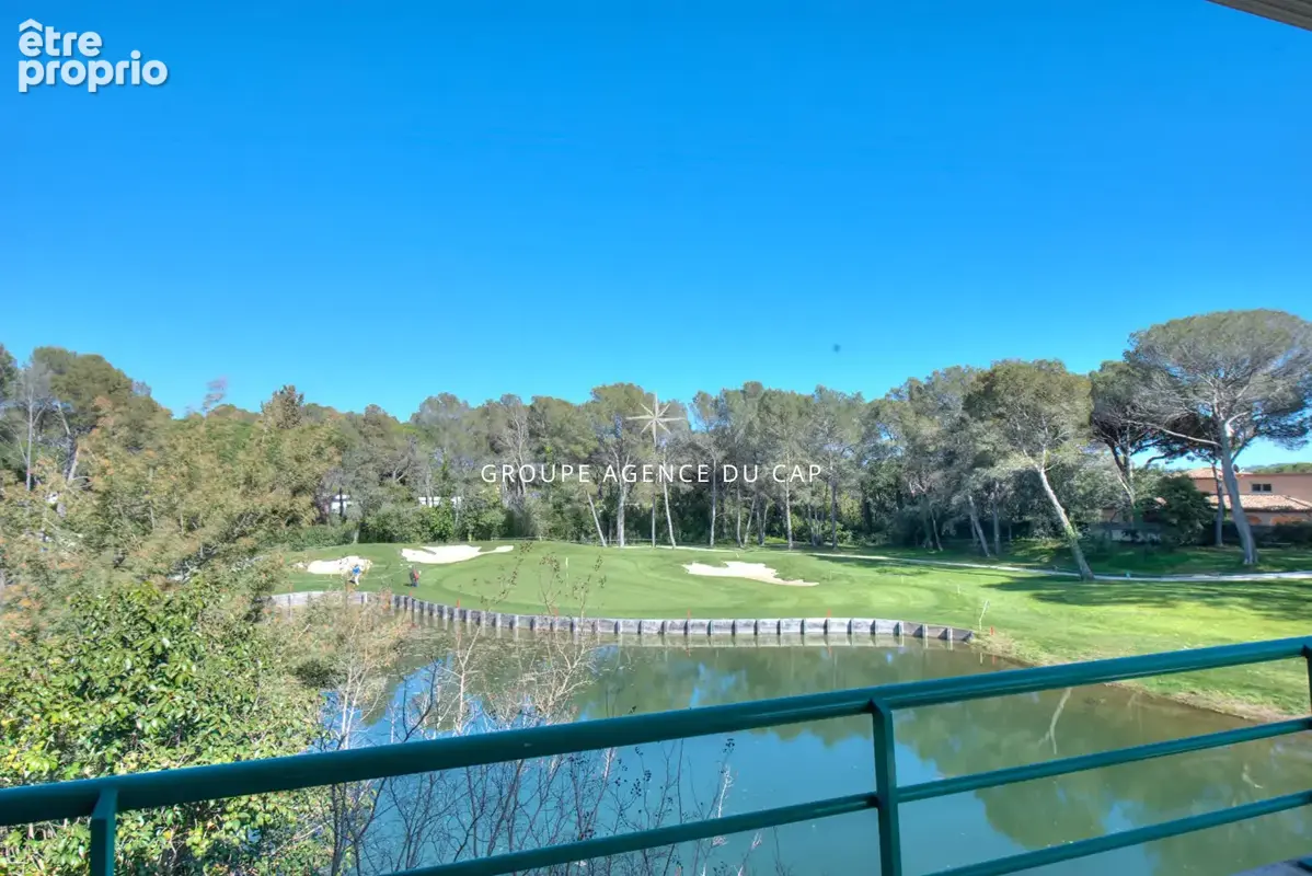 Saint raphael les golfs appartement 4 pieces dernier etage avec garage - photo 18