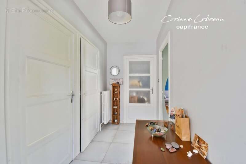 Maison à CHARNAY-LES-MACON