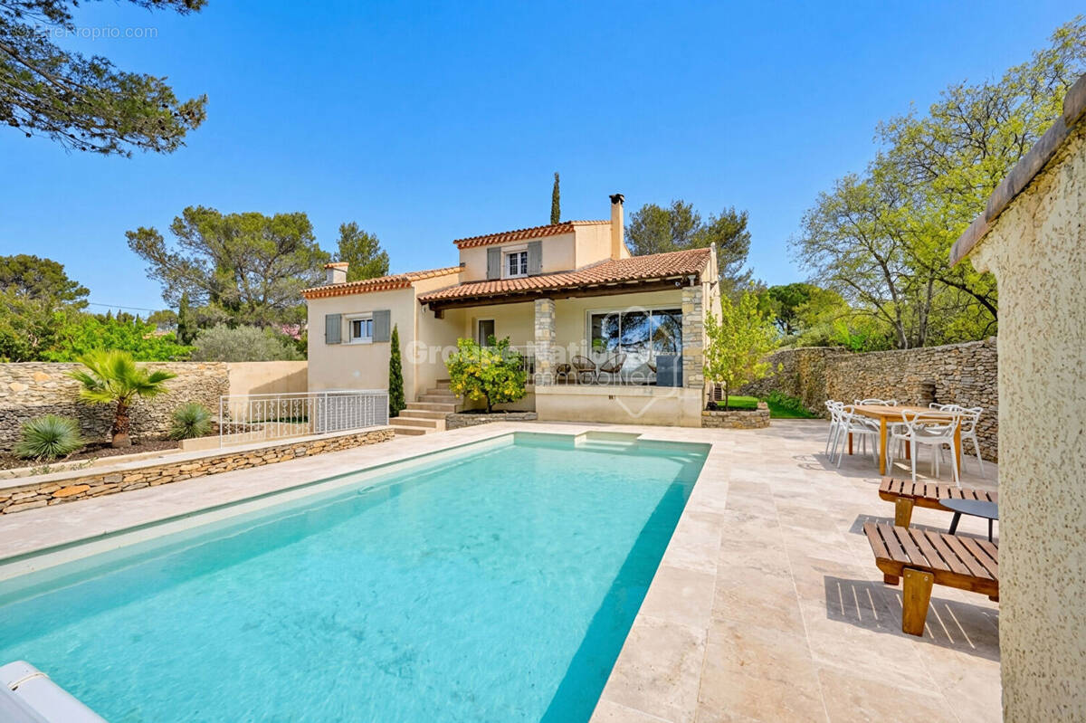 Maison à NIMES