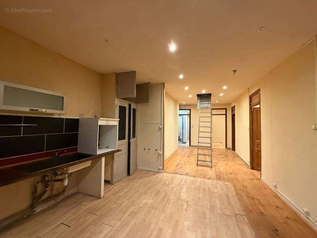 Appartement à AUBENAS